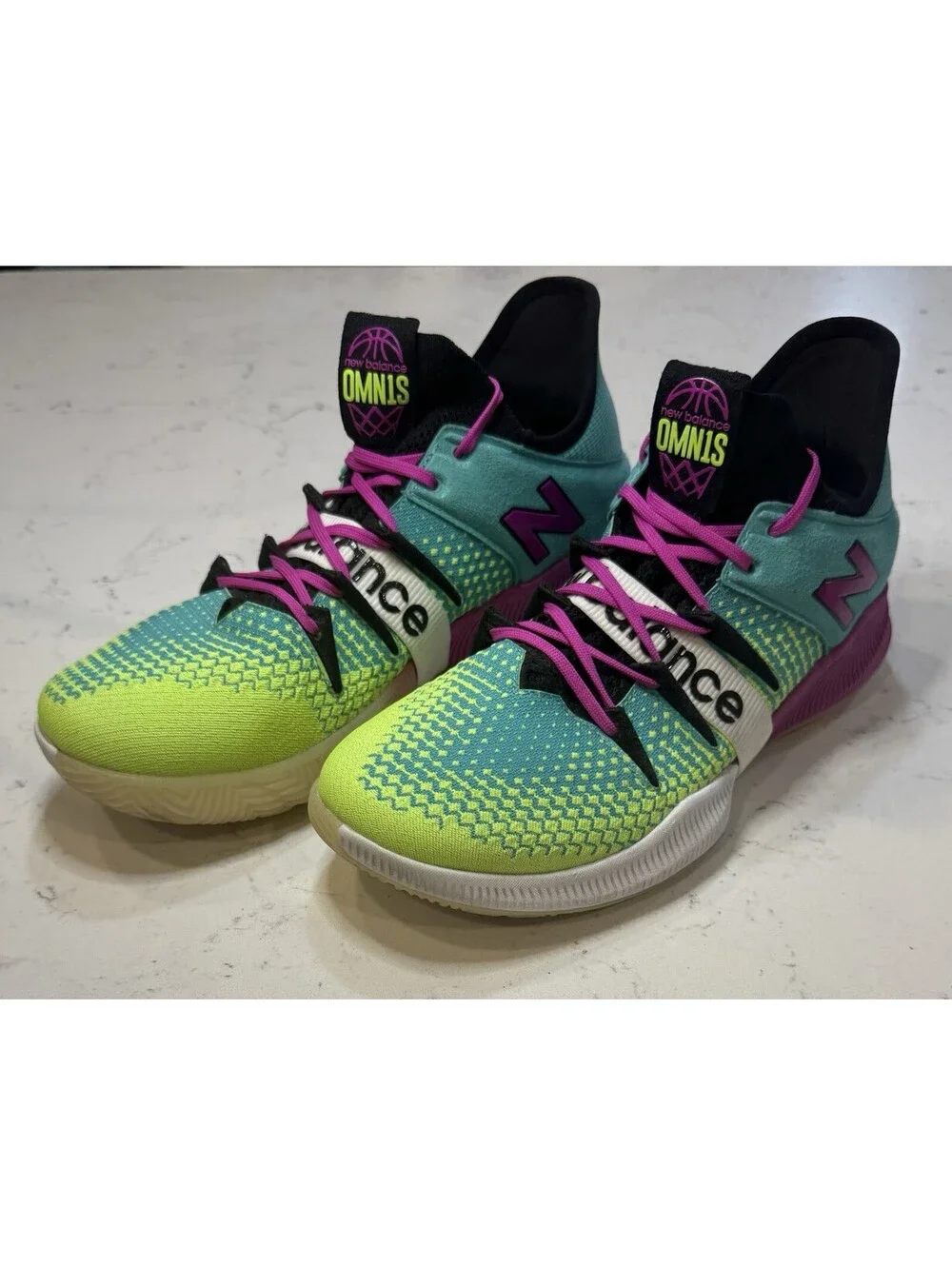 New Balance OMN1S LOW TIDE POOL Mens Size 10 Drippy Basketball Sneakers Neon